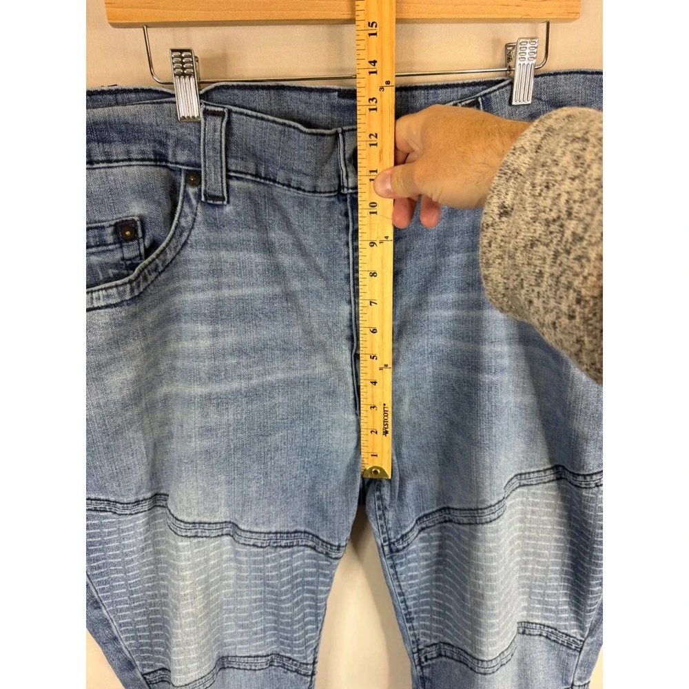True Religion Rocco Relaxed Skinny Moto Jeans Light Wash‎ Blue Men 44X34